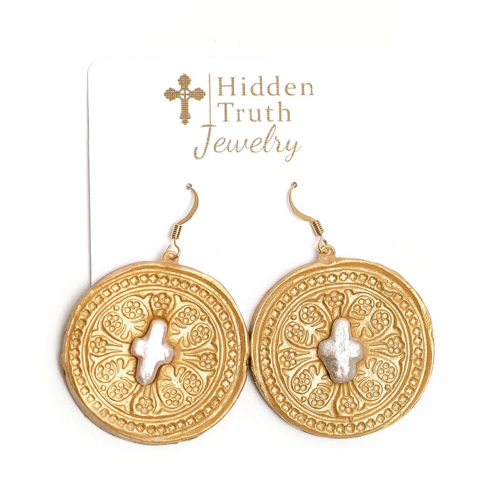 NWT Bohemian floral, circles, golden mean dangle earrings, green center |  Bohemian floral, Dangle earrings, Dangles